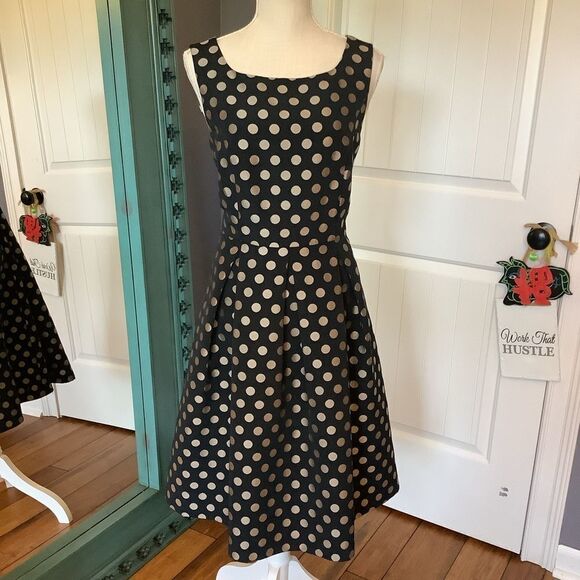 Talbots Holiday Party Dress 🖤💛🥰 - Picture 1 of 8